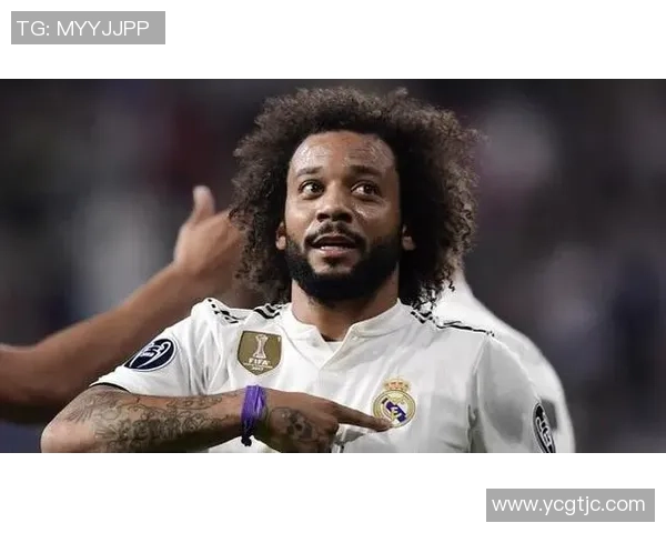 足球左后卫传奇人物盘点 谁是历史上最伟大的左后卫球星