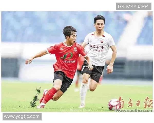 长跑球星跨界绿茵赛场展现惊人耐力引爆足球新激情 长跑球星跨界绿茵赛场展现惊人耐力引爆足球新激情