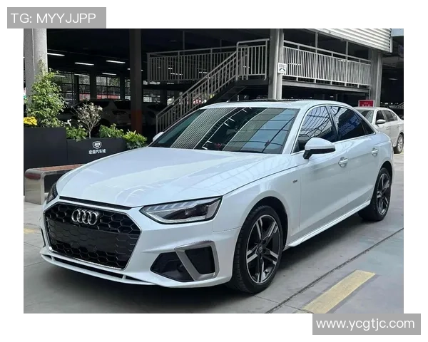 奥迪A4与足球巨星联手打造豪华运动车贴彰显速度与激情 奥迪A4与足球巨星联手打造豪华运动车贴彰显速度与激情